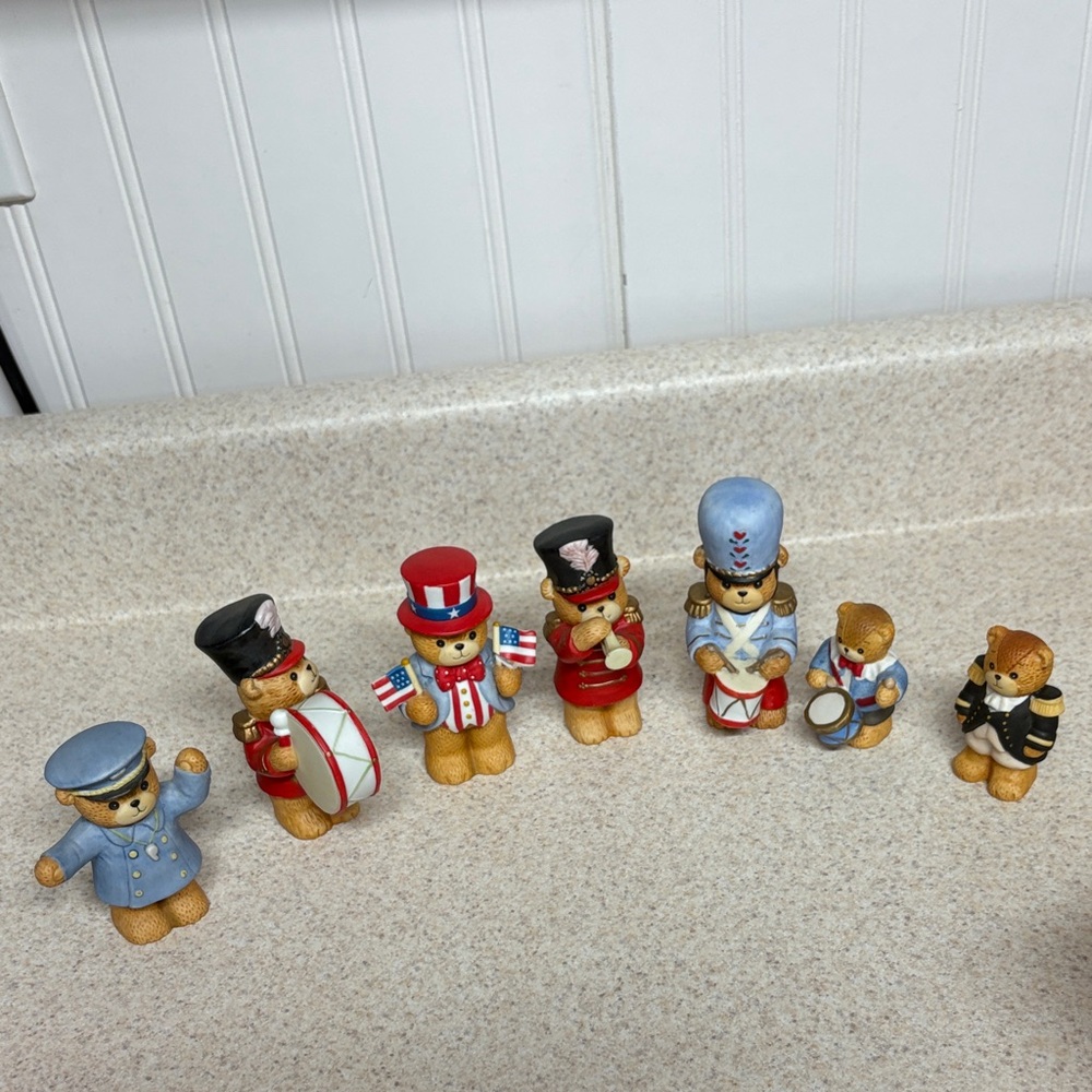 Lucy and Me Figurine Set